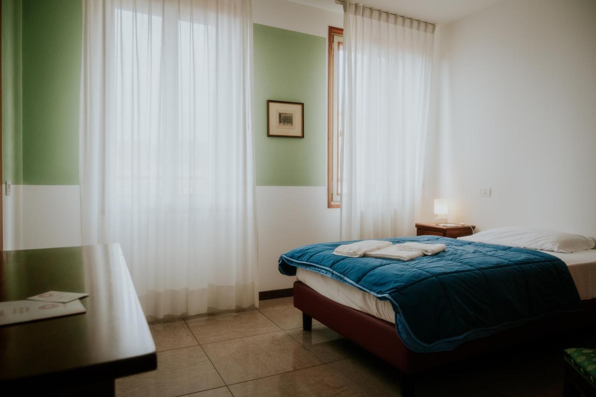 Superior Single Room,1635262270:JPEG